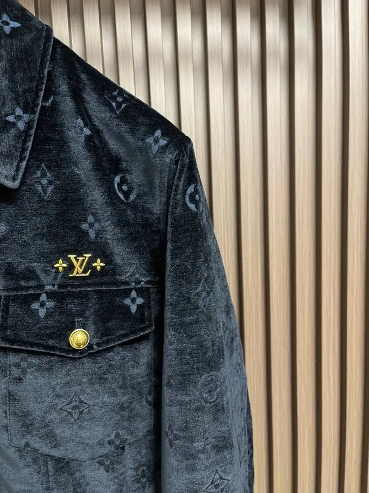 Louis Vuitton Куртка чоловіча — Фото 4