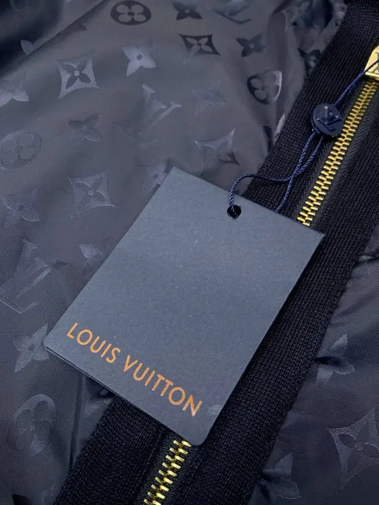 Louis Vuitton Куртка мужская — Фото 5