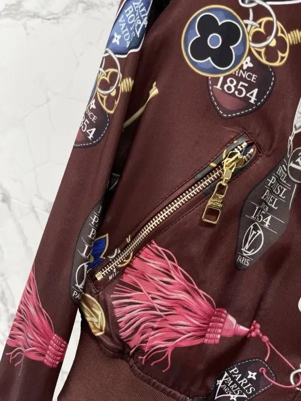 Louis Vuitton Куртка шелковая женская — Фото 4