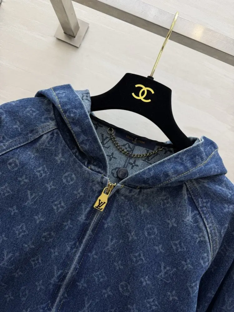 Louis Vuitton Jacket women's — Photo 2