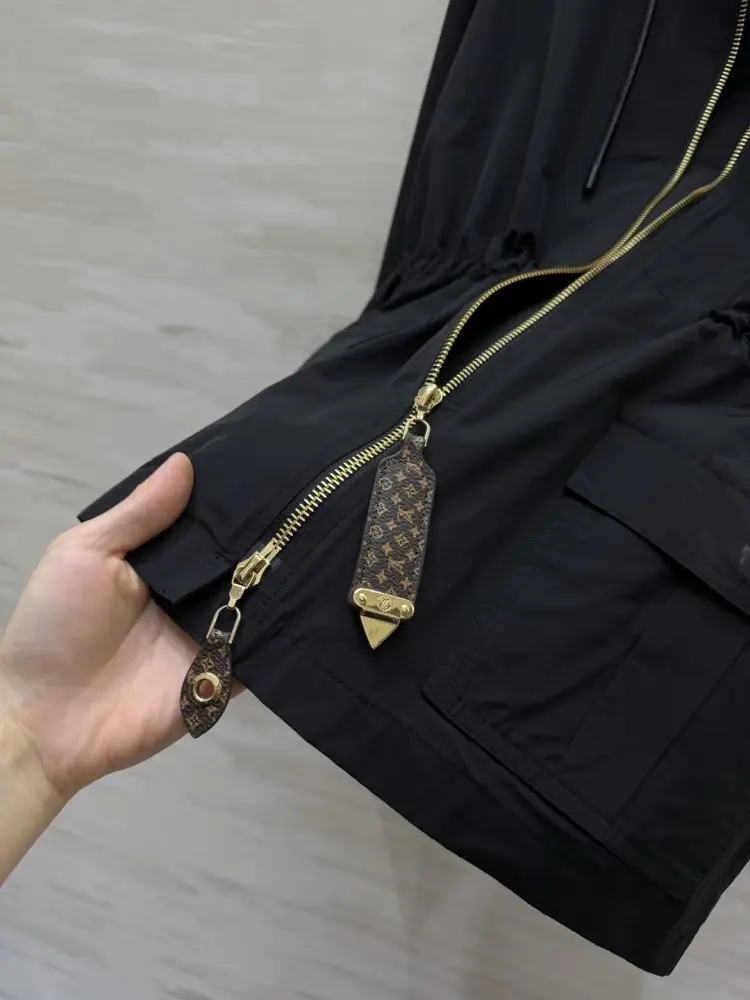 Louis Vuitton Jacket women's — Photo 2