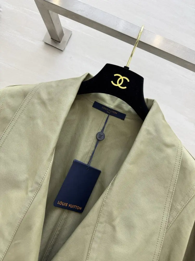 Louis Vuitton Jacket women's — Photo 3