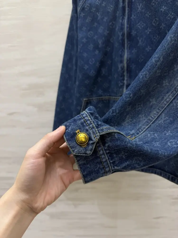 Louis Vuitton Jacket women's — Photo 3