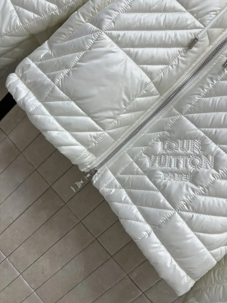 Louis Vuitton Jacket women's — Photo 3
