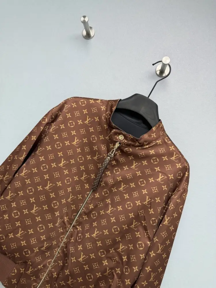 Louis Vuitton Jacket women's — Photo 3