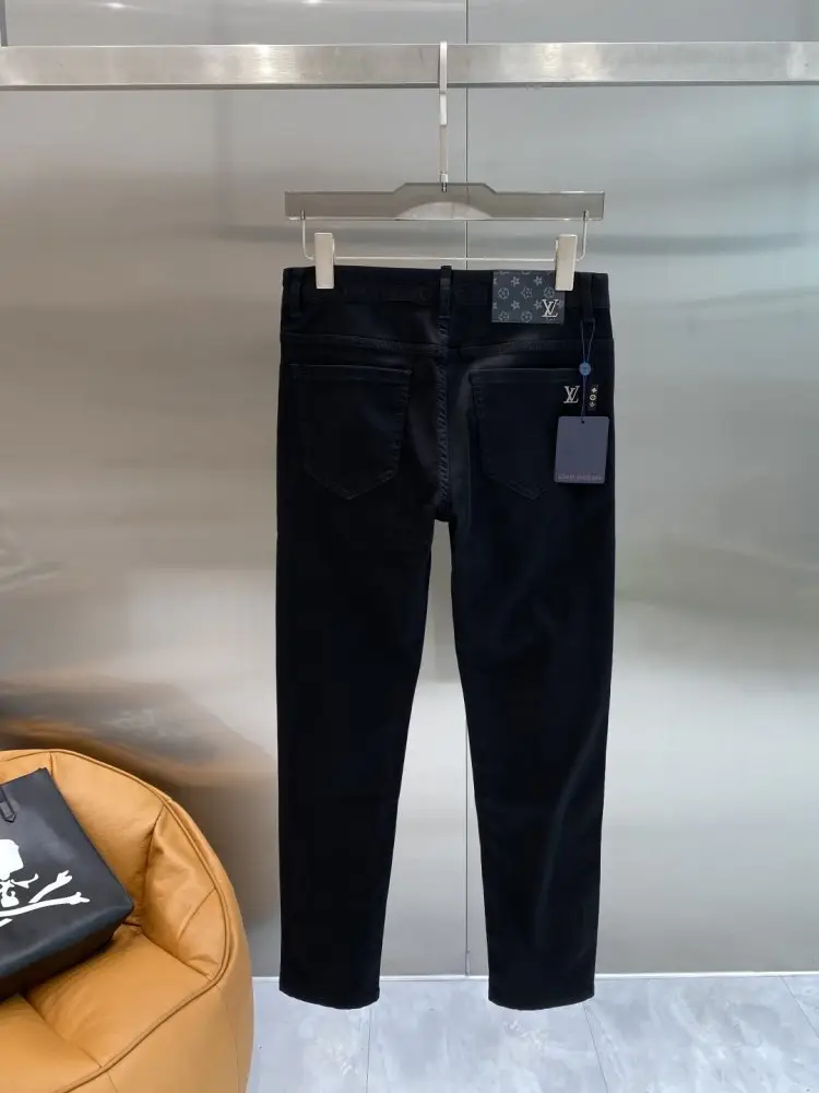 Louis Vuitton — Jeans men's
