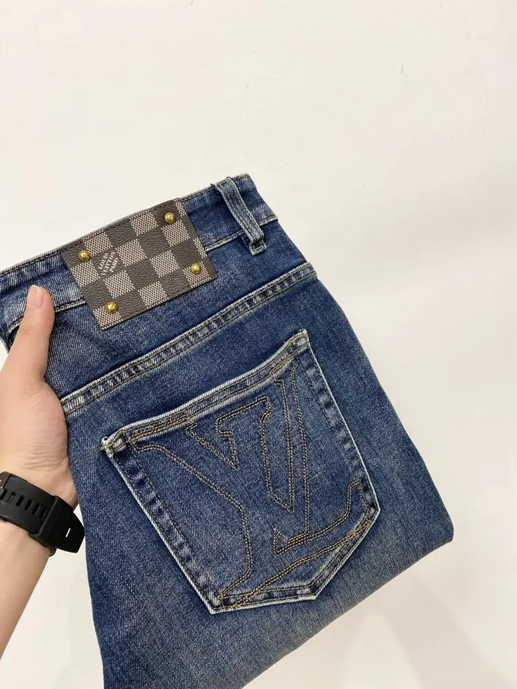 Louis Vuitton — Джинсы мужские