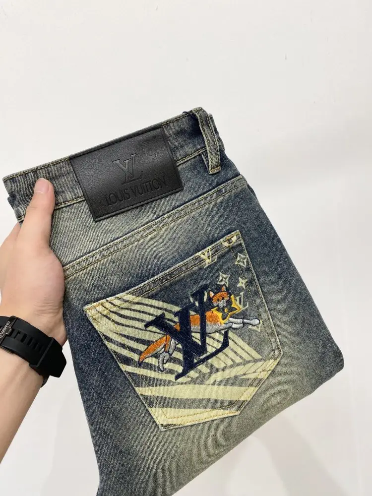 Louis Vuitton — Jeans men's