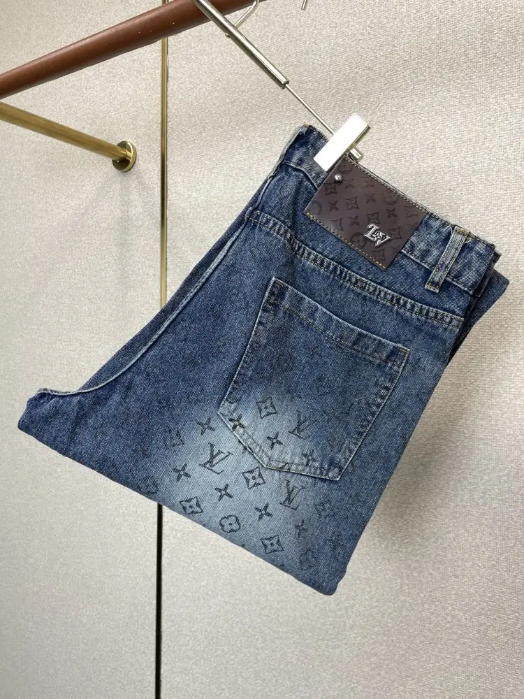 Louis Vuitton — Джинсы мужские
