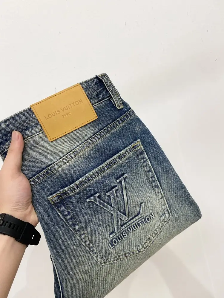 Louis Vuitton — Jeans men's