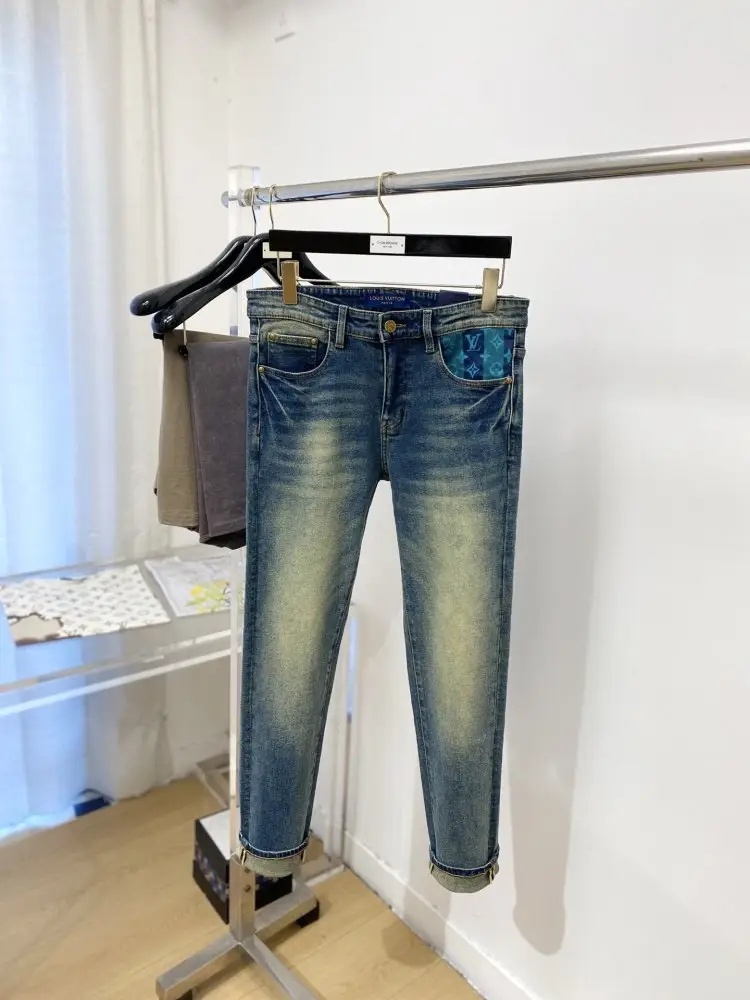 Louis Vuitton Jeans men's — Photo 2