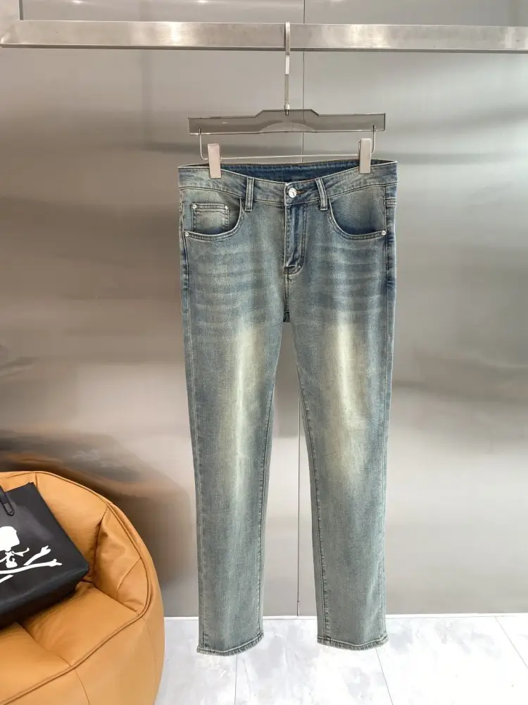 Louis Vuitton Jeans men's — Photo 2