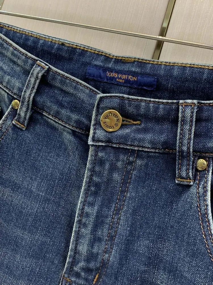 Louis Vuitton Jeans men's — Photo 4