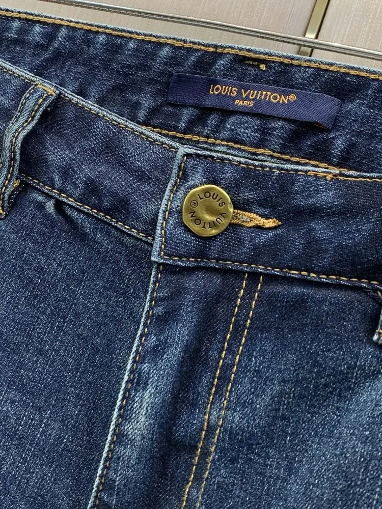 Louis Vuitton Jeans men's — Photo 5