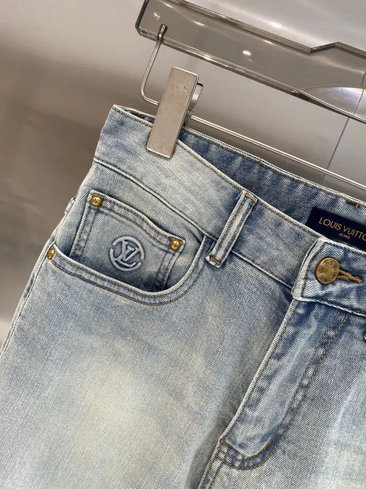 Louis Vuitton Jeans men's — Photo 5