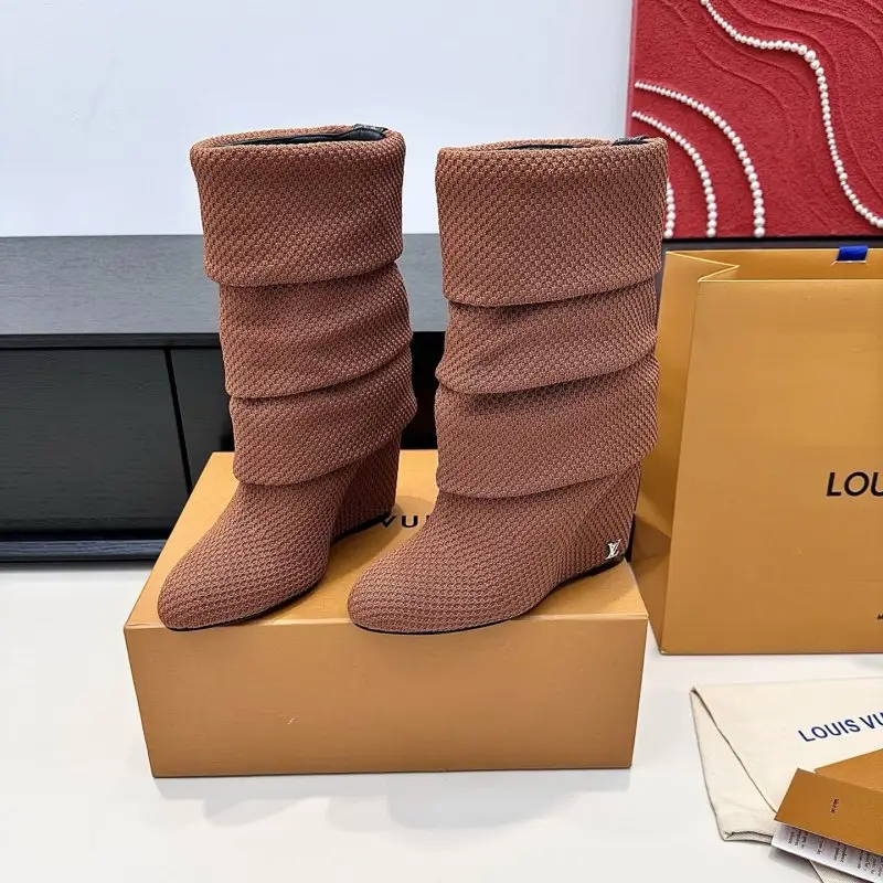 Louis Vuitton Вязаные ботинки на танкетке — Фото 5