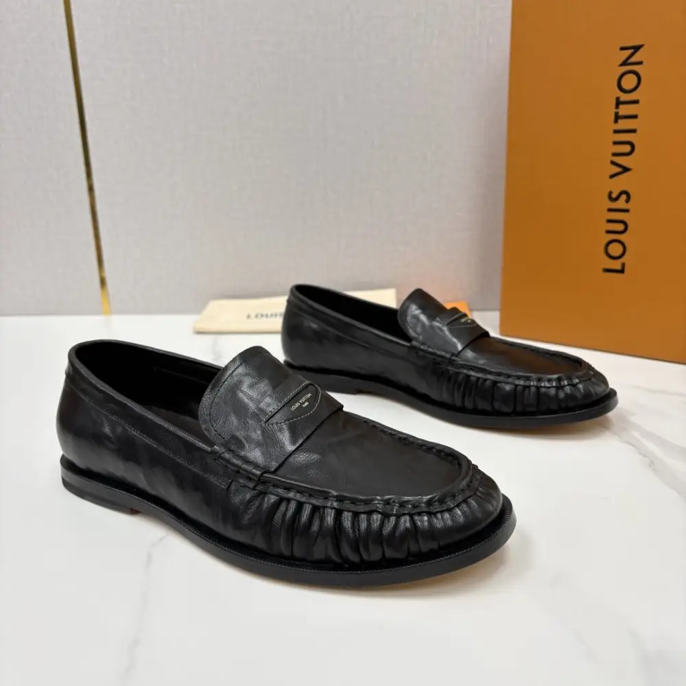 Louis Vuitton — Лоферы men's