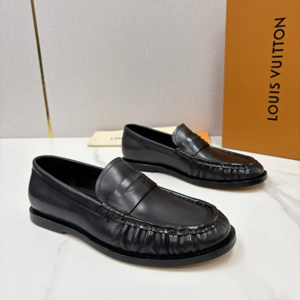 Louis Vuitton — Лоферы men's