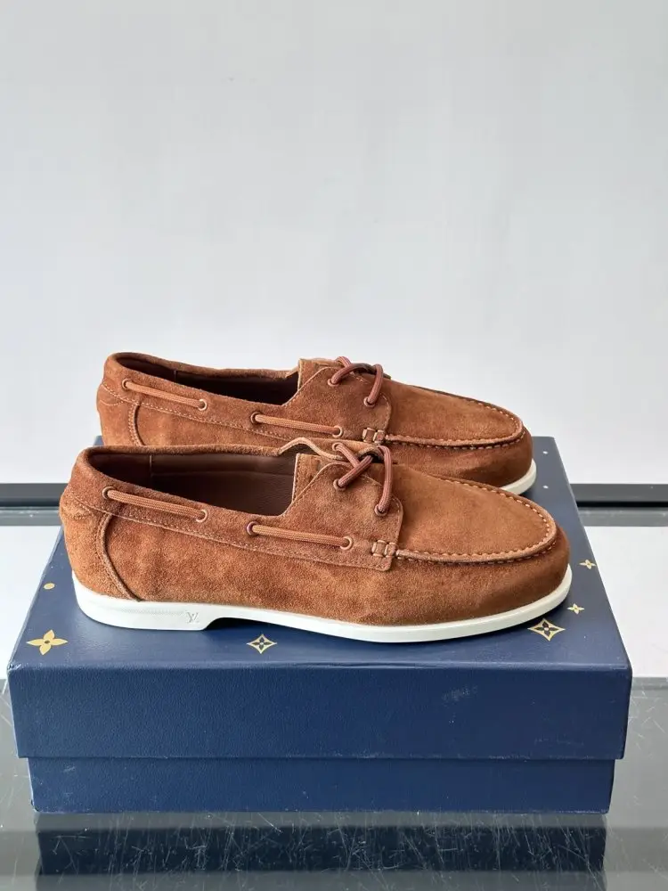 Louis Vuitton — Лоферы men's