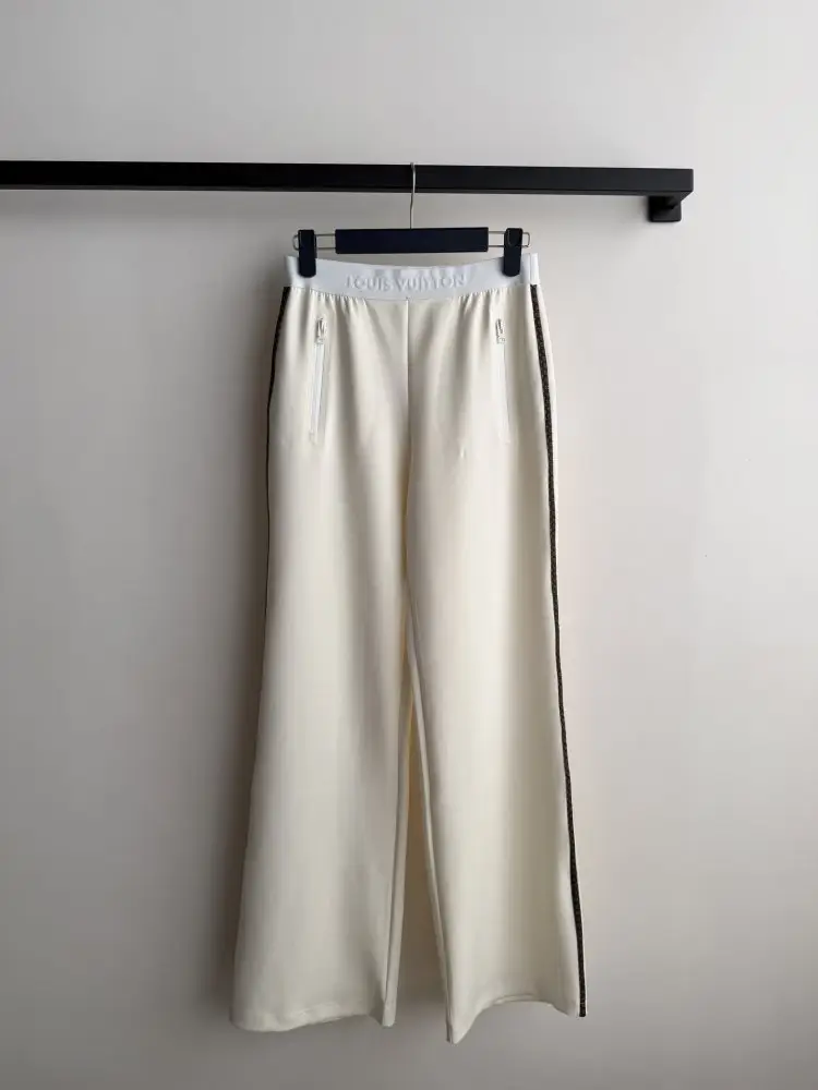 Louis Vuitton — Pants women's