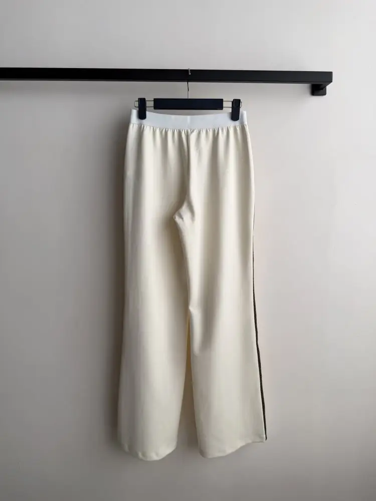Louis Vuitton Pants women's — Photo 2