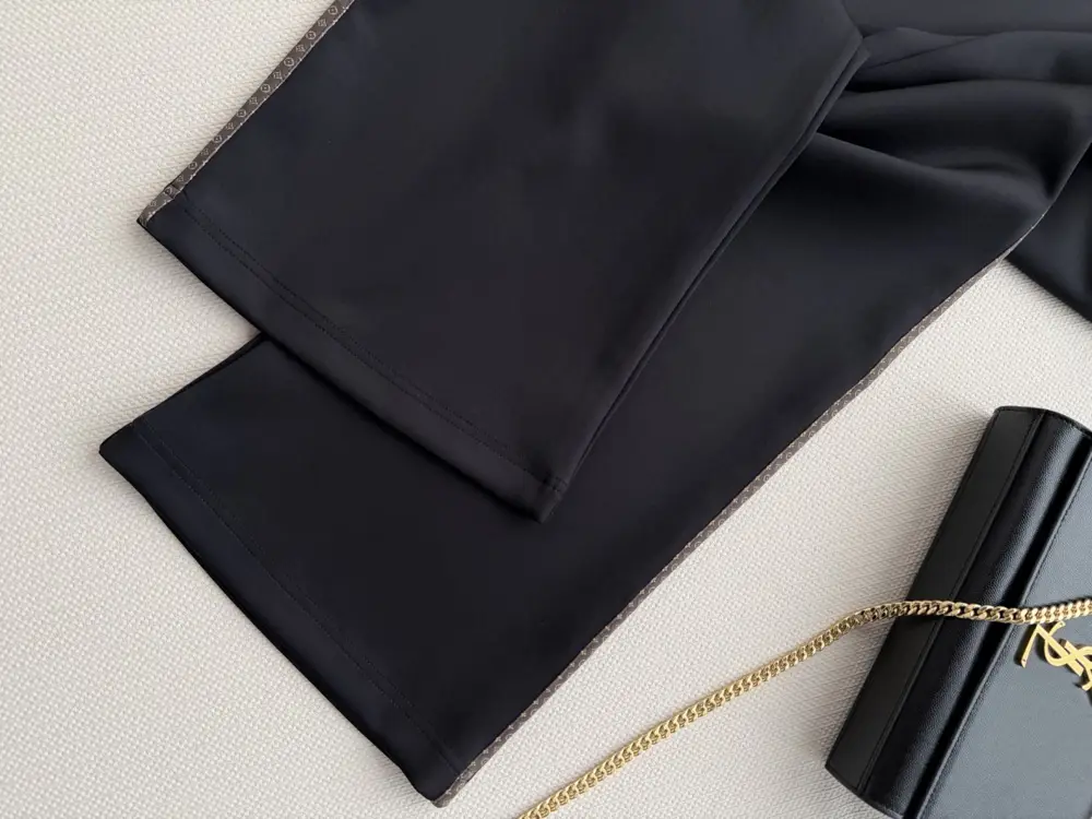 Louis Vuitton Pants women's — Photo 5