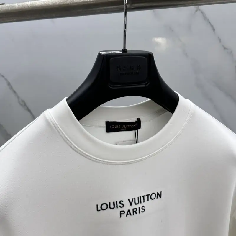 Louis Vuitton Светр чоловічий — Фото 3