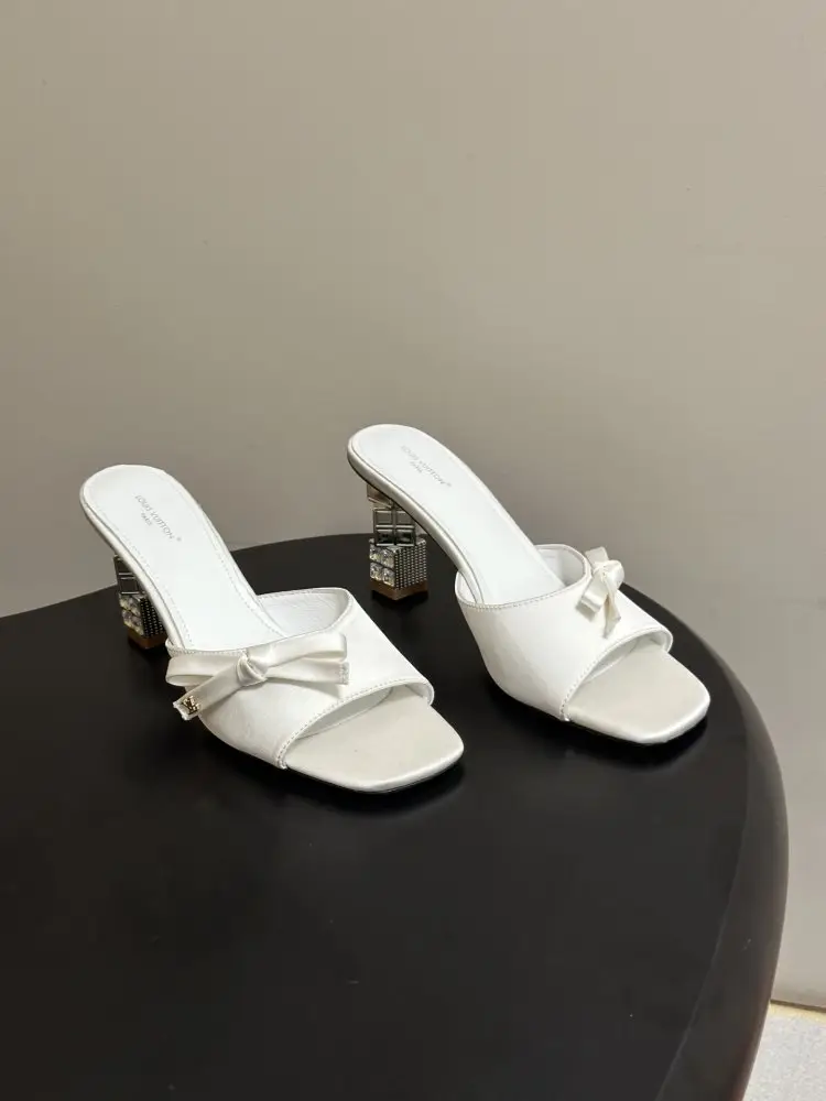 Louis Vuitton — Босоніжки