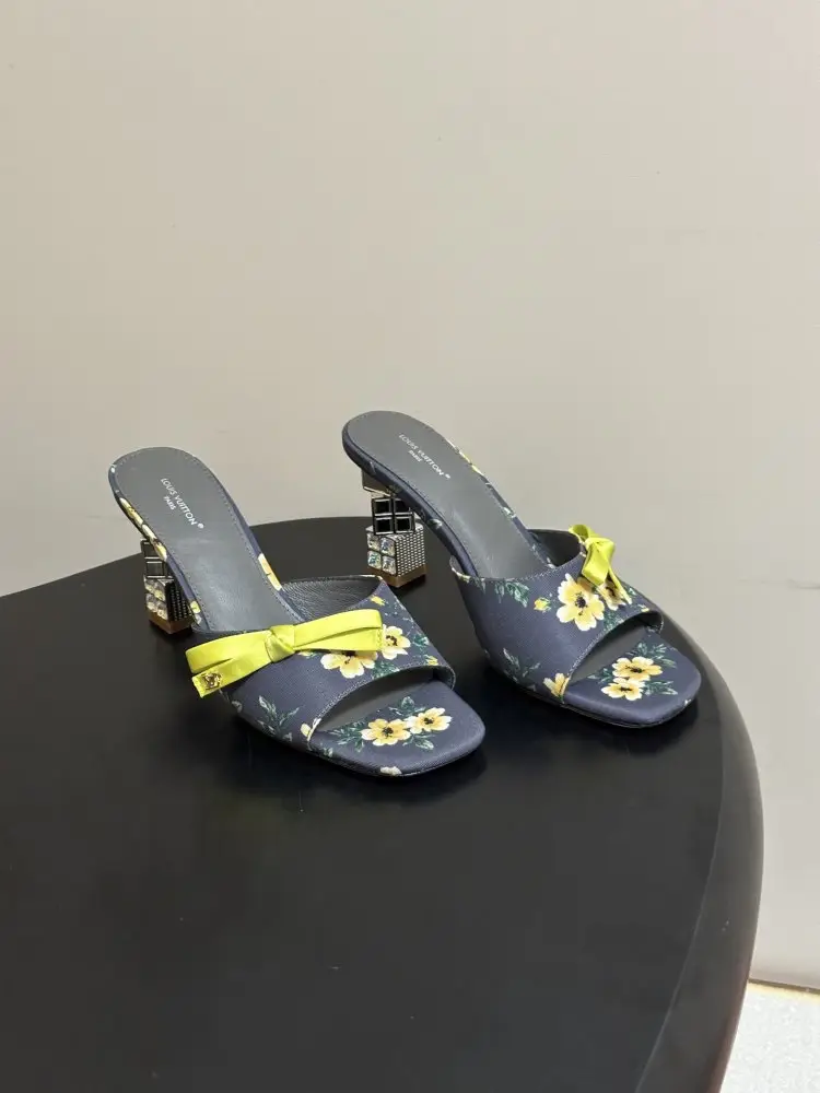 Louis Vuitton — Босоніжки