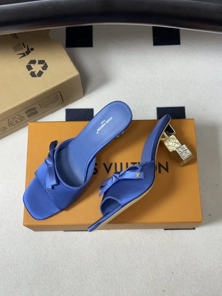 Louis Vuitton Босоніжки — Фото 4