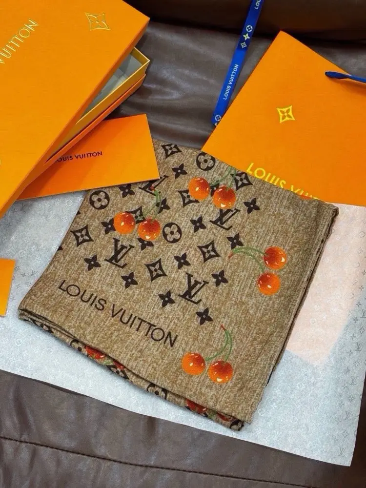 Louis Vuitton — Шарф з кашеміру