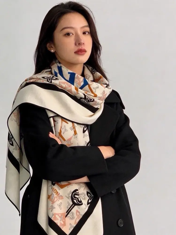 Louis Vuitton Шарф з кашеміру — Фото 3