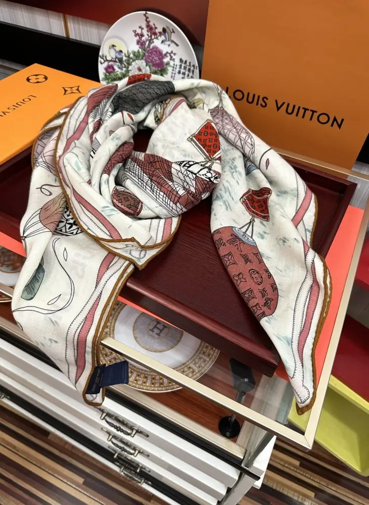 Louis Vuitton Шарф з кашеміру — Фото 4