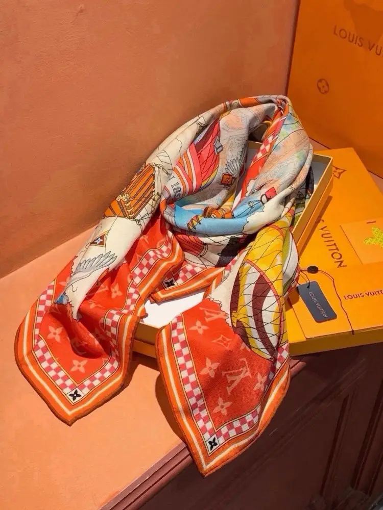 Louis Vuitton Шарф з кашеміру — Фото 4