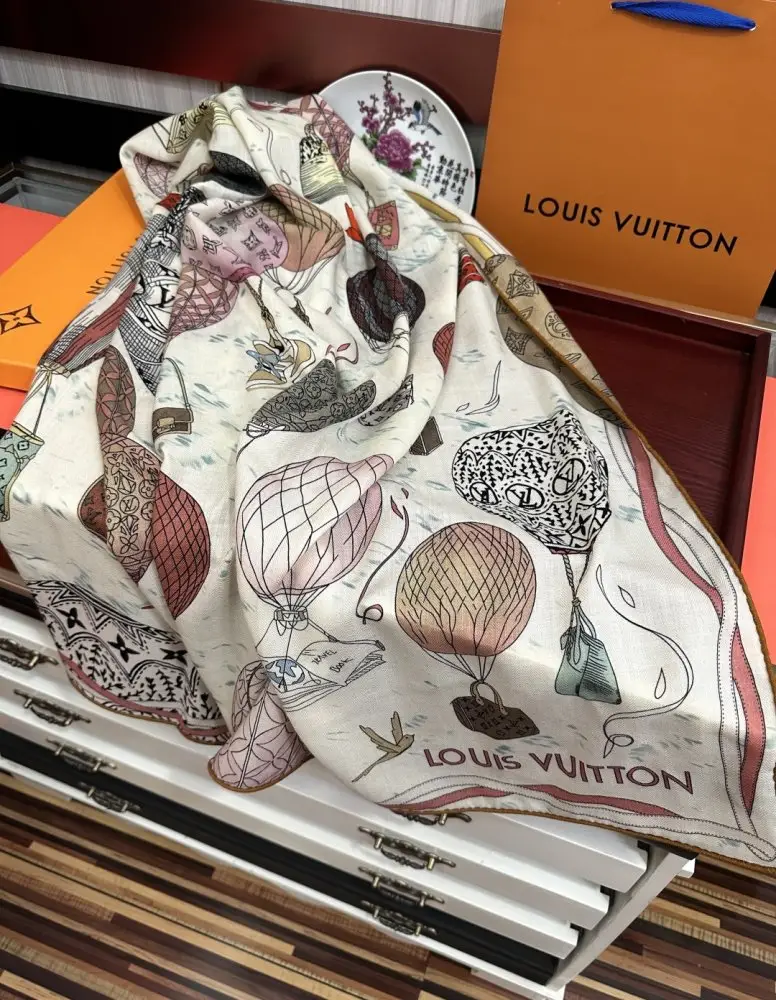 Louis Vuitton Шарф з кашеміру — Фото 5