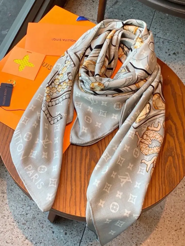 Louis Vuitton Шарф из кашемира — Фото 5