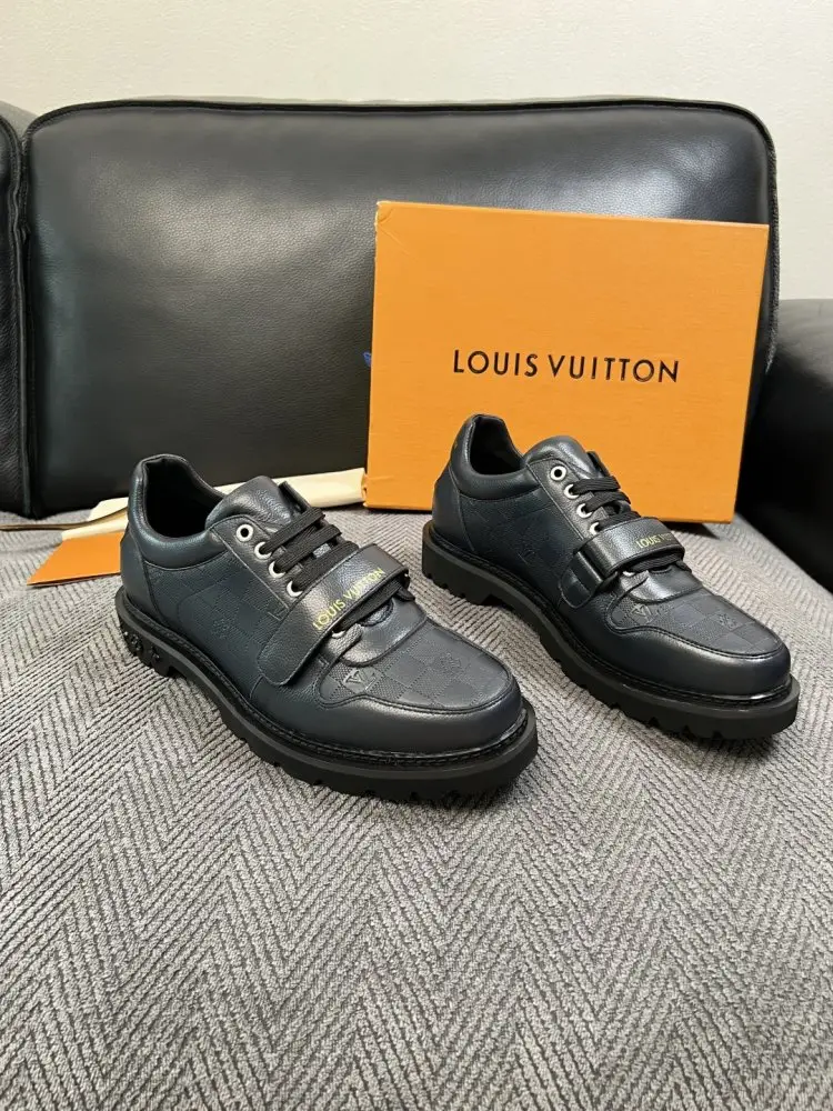 Louis Vuitton — Туфлі чоловічі
