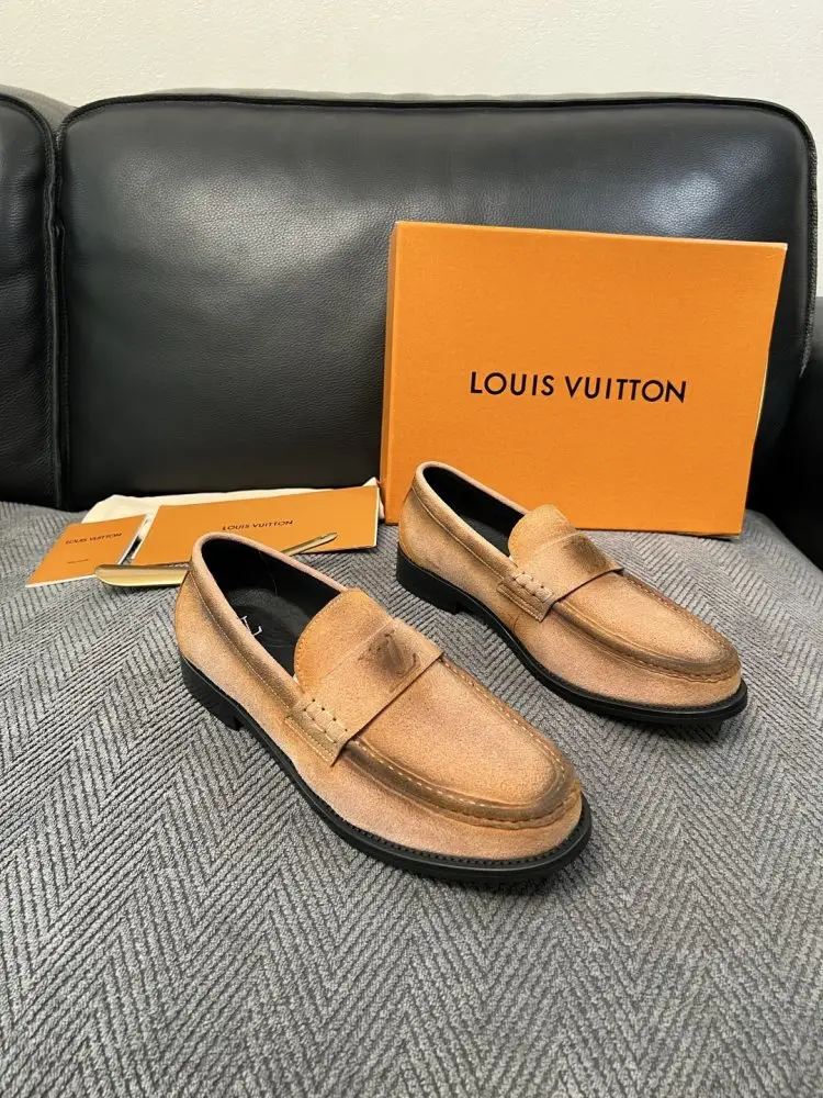 Louis Vuitton — Туфли мужские