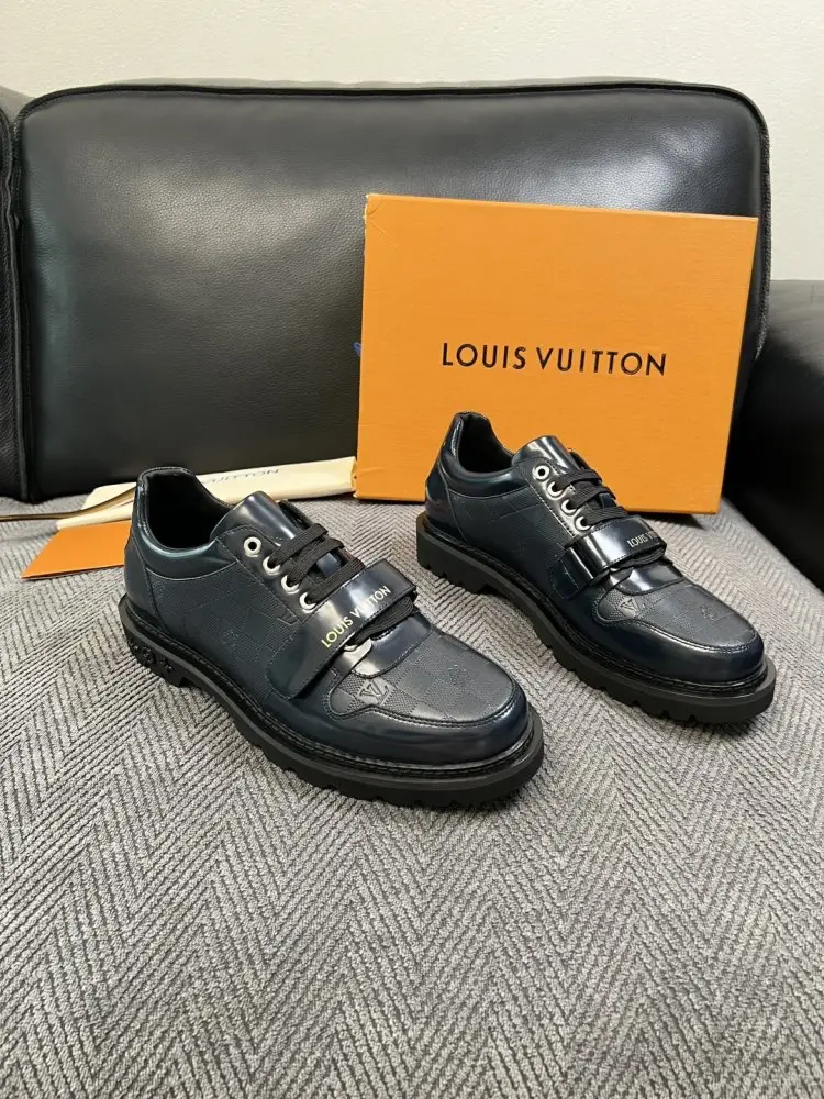 Louis Vuitton — Туфлі чоловічі