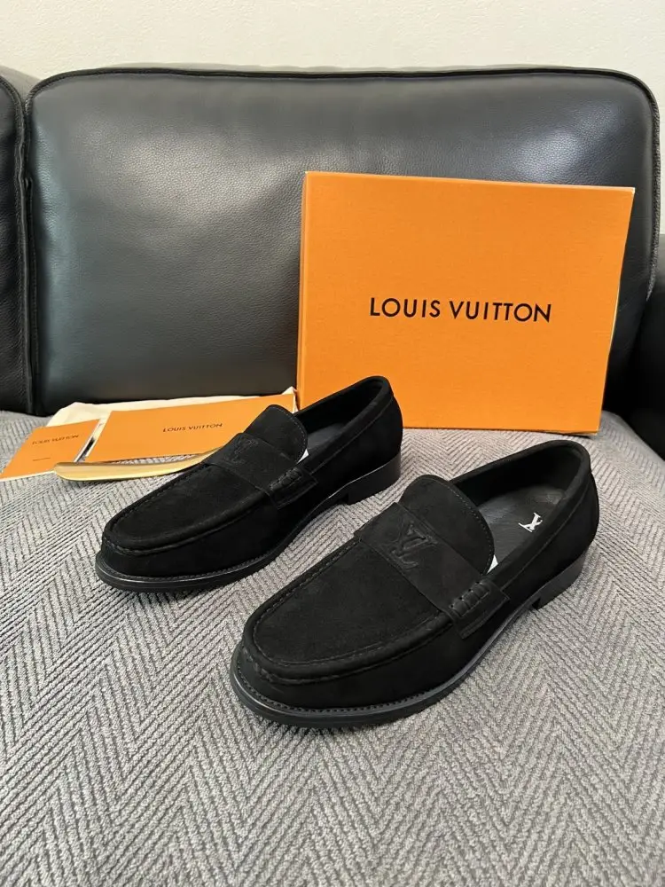 Louis Vuitton Туфлі чоловічі — Фото 2