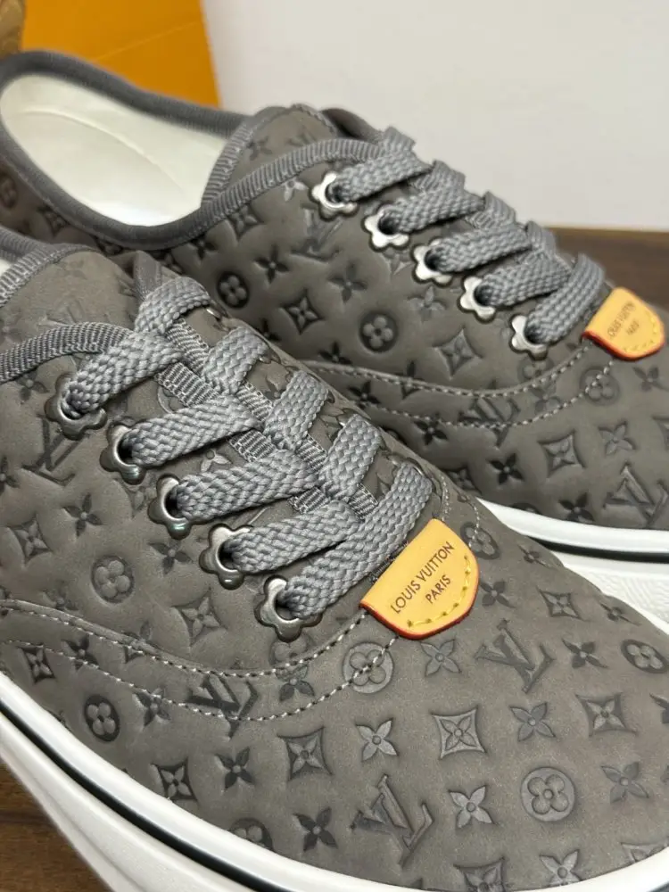 Louis Vuitton Кеди чоловічі — Фото 2