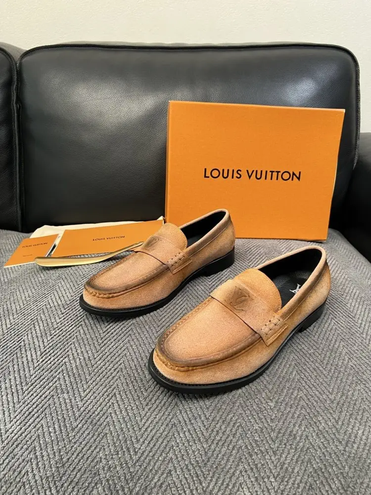 Louis Vuitton Туфлі чоловічі — Фото 2