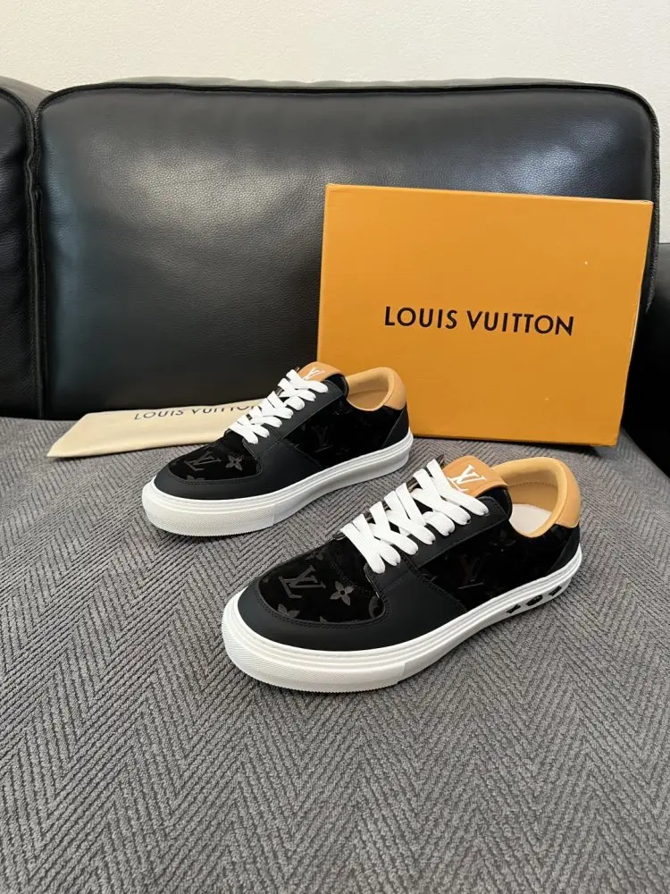 Louis Vuitton Кеды мужские — Фото 2