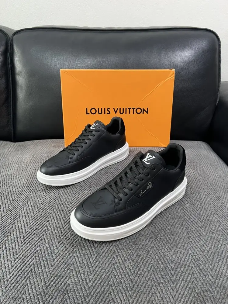 Louis Vuitton Кеды мужские — Фото 2