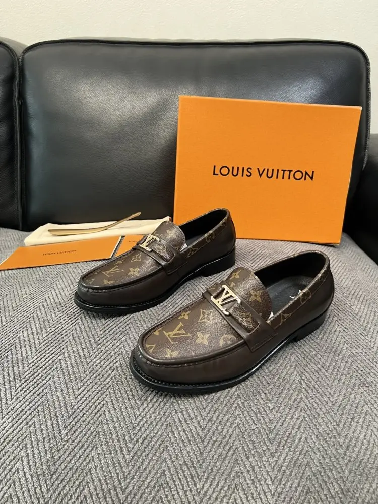 Louis Vuitton Туфлі чоловічі — Фото 2