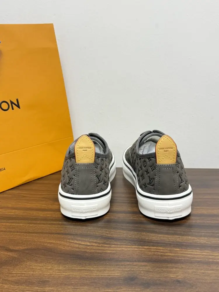 Louis Vuitton Кеди чоловічі — Фото 3