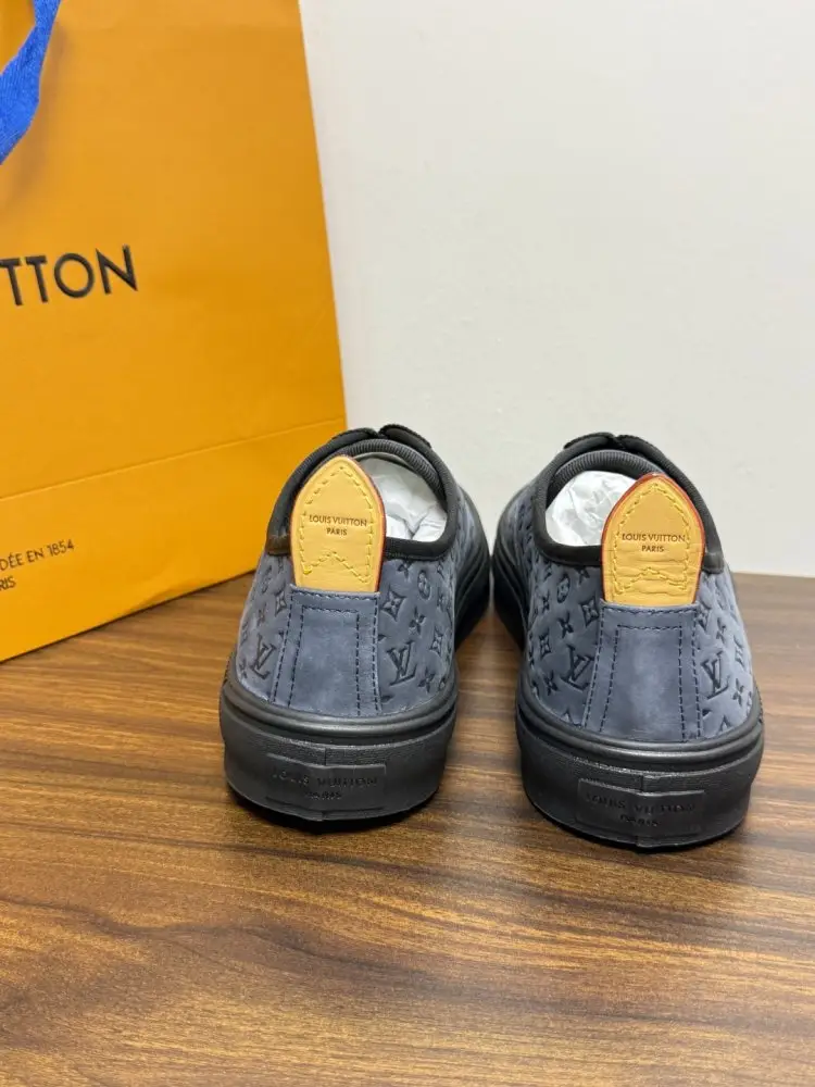 Louis Vuitton Shoes men's — Photo 3