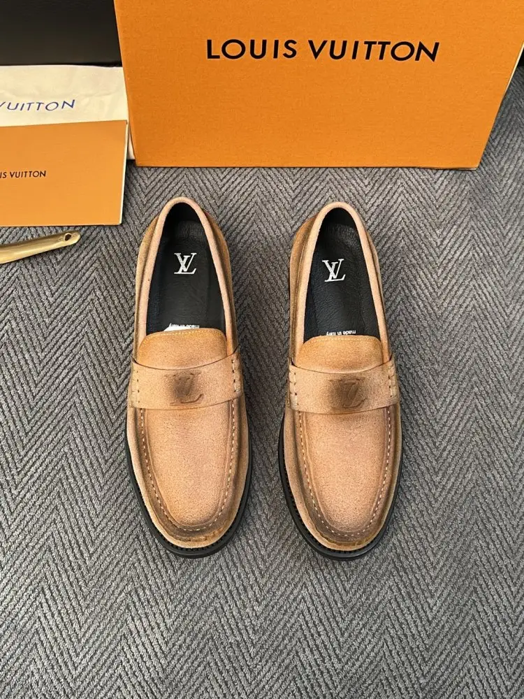 Louis Vuitton Туфлі чоловічі — Фото 3
