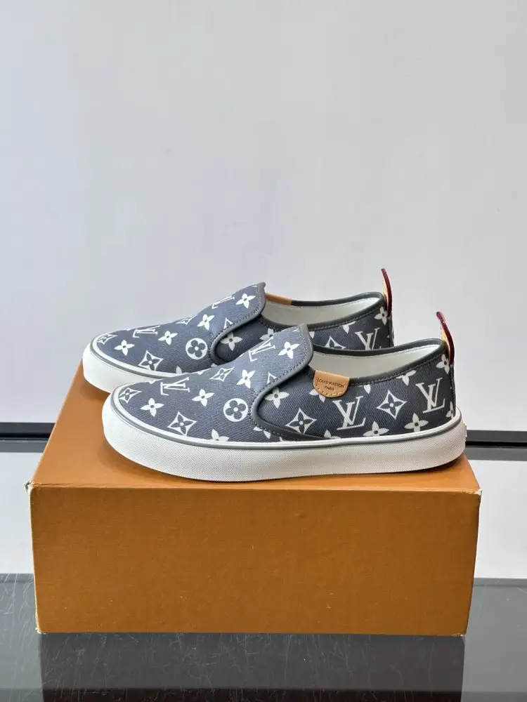Louis Vuitton Кеди чоловічі — Фото 3