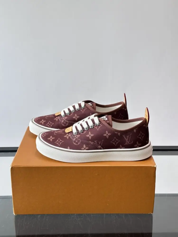 Louis Vuitton Кеди чоловічі — Фото 3